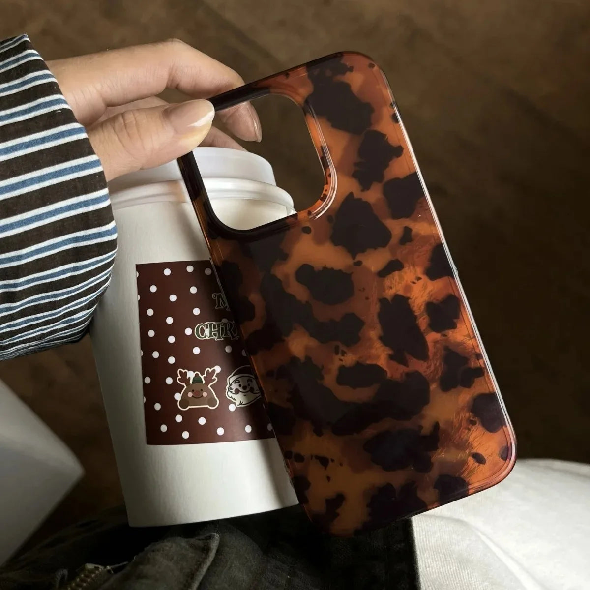 Retro Amber Laser Leopard Print iPhone Case – Stylish Soft Cover for iPhone 7 to 17 Pro Max