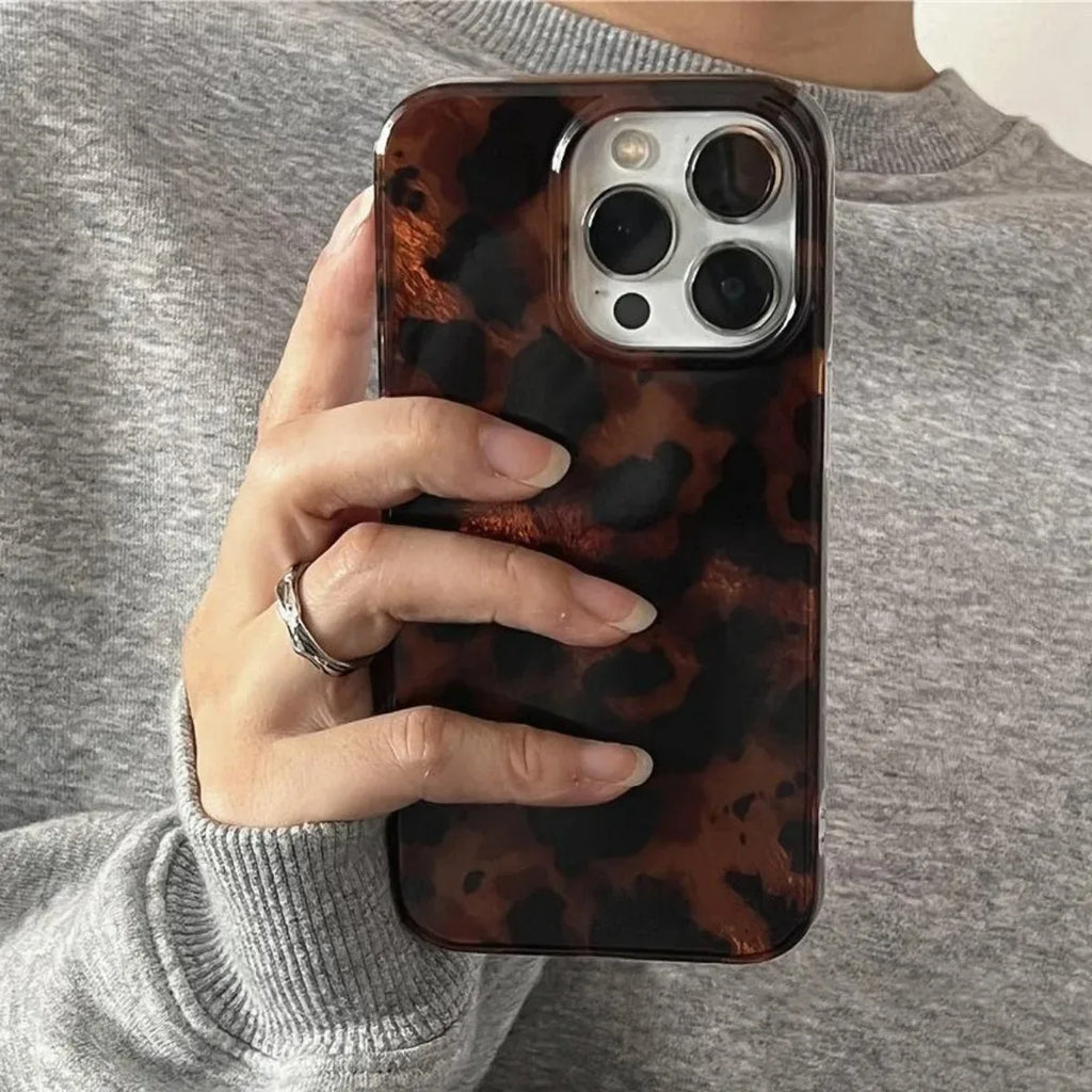 Retro Amber Laser Leopard Print iPhone Case – Stylish Soft Cover for iPhone 7 to 17 Pro Max